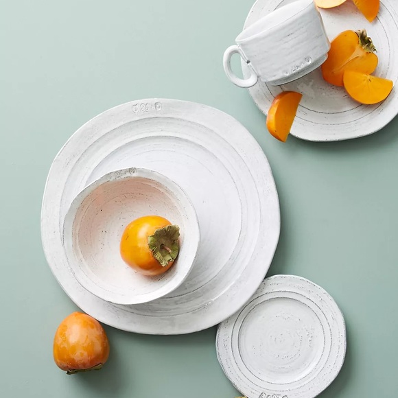 Anthropologie Glenna Bread Plates - Set of 4 NWOT - Picture 2 of 2